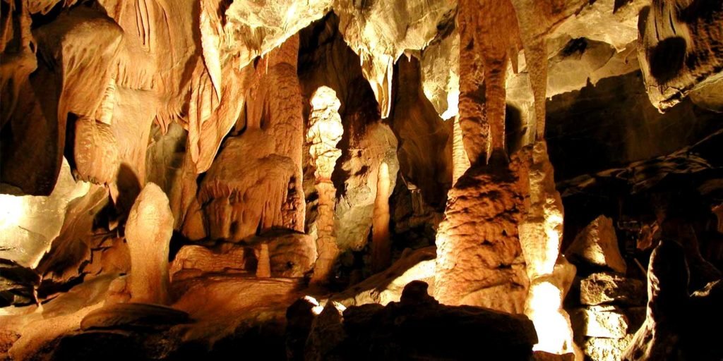 Thalpn Caves
